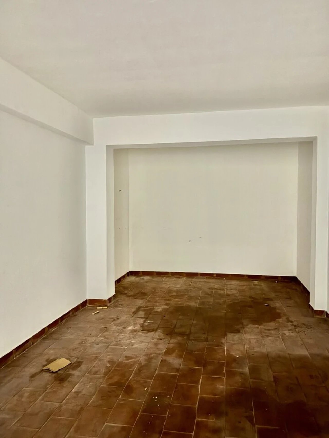 Garagem para Venda em Porches Foto 14