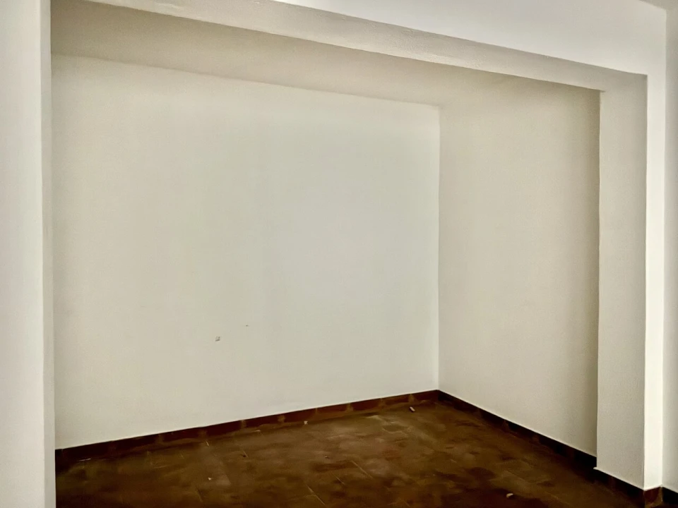 Garagem para Venda em Porches Foto 15