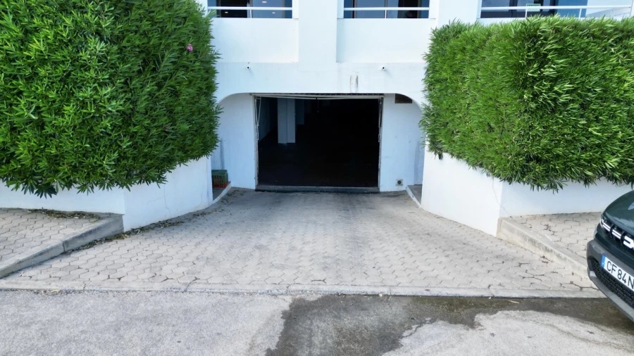 Garagem para Venda em Porches Foto 2