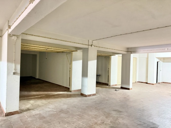 Garagem para Venda em Porches Foto 7