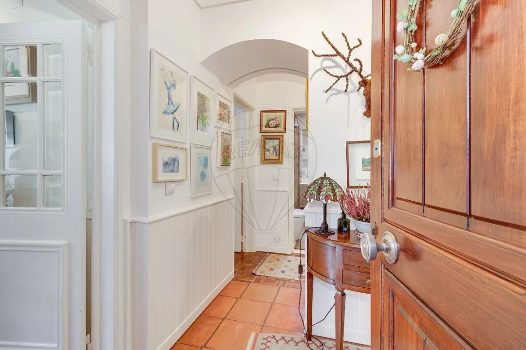 Apartamento T3 para Venda em Oeiras e São Julião da Barra, Paço de Arcos e Caxias Foto 4