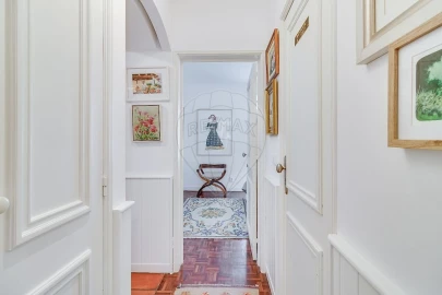 Apartamento T3 para Venda em Oeiras e São Julião da Barra, Paço de Arcos e Caxias
