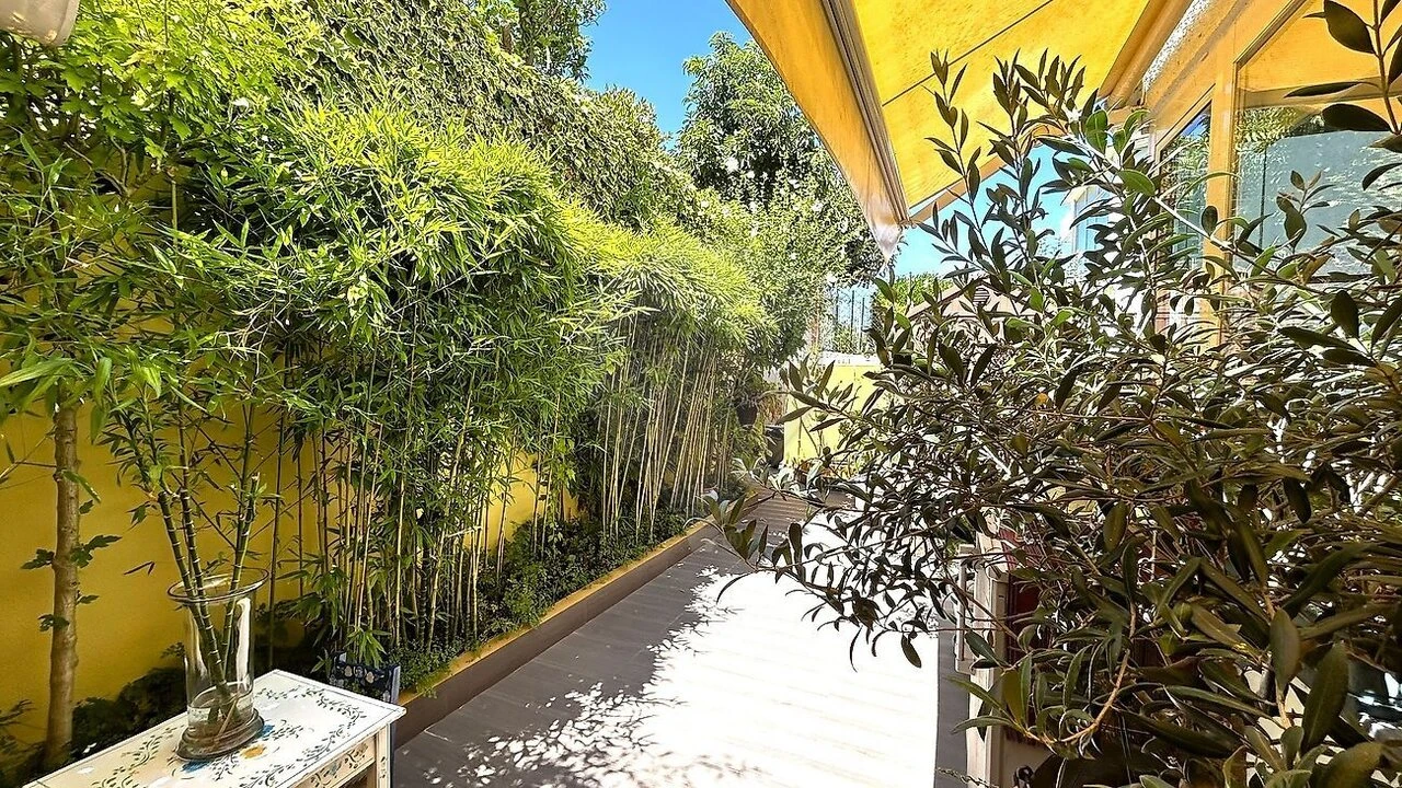 Apartamento T3 para Venda em Oeiras e São Julião da Barra, Paço de Arcos e Caxias Foto 16