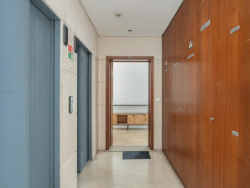 Apartamento T1 para Venda em São Vicente
