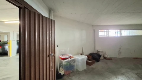 Garagem para Arrendamento em Ericeira