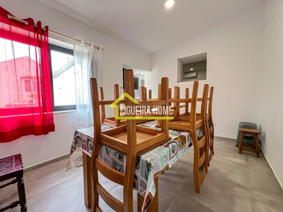 Apartamento T2 para Venda em Buarcos Foto 9