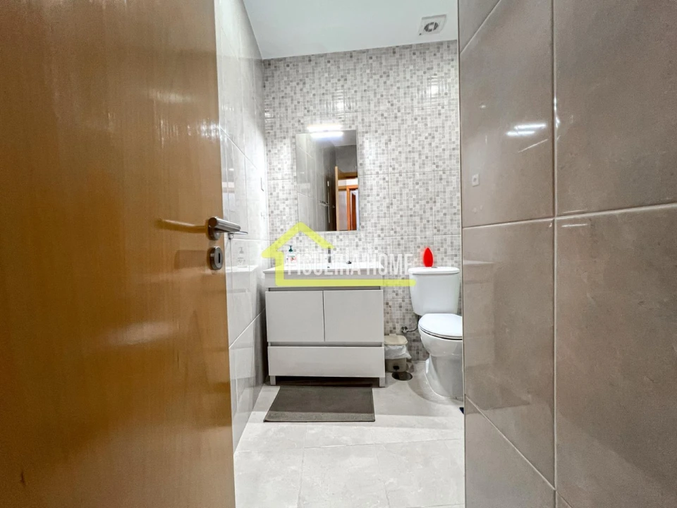 Apartamento T2 para Venda em Buarcos Foto 18