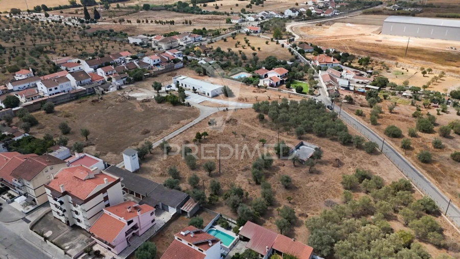 Moradia T4 para Venda em Abrantes (São Vicente e São João) e Alferrarede Foto 8