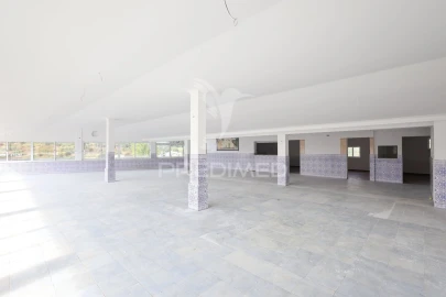 Loja para Venda em Abrantes (São Vicente e São João) e Alferrarede