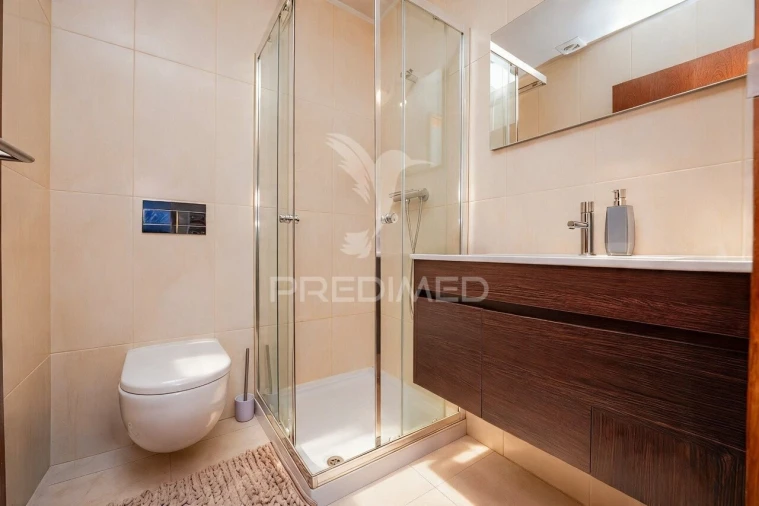 Apartamento T3 para Venda em Vila Verde e Barbudo Foto 14
