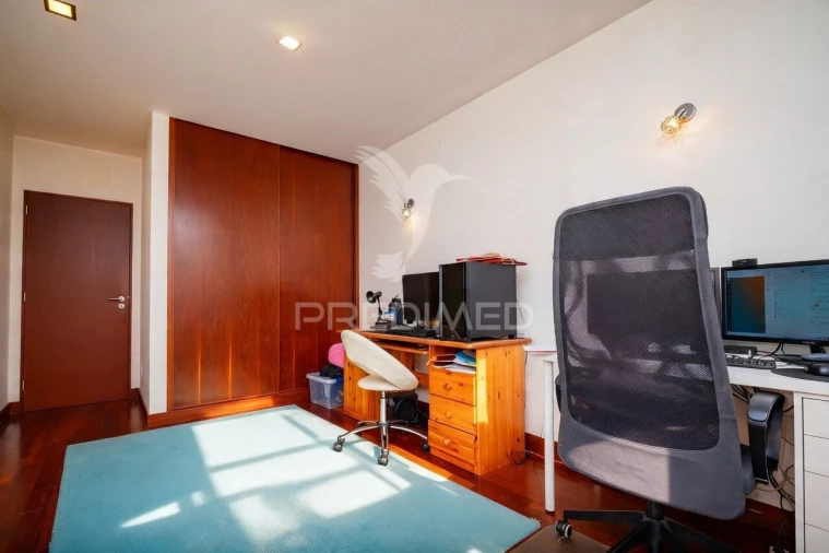 Apartamento T3 para Venda em Vila Verde e Barbudo Foto 23
