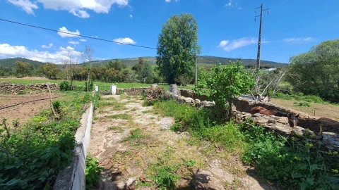 Quinta T2 para Venda em São Salvador da Aramenha