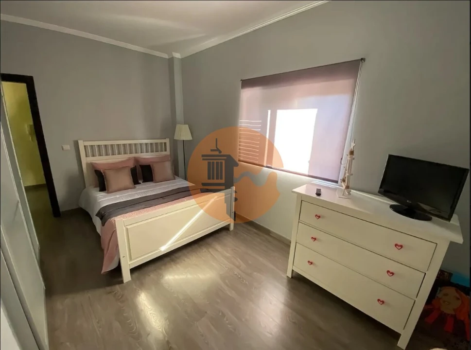 Moradia T4 para Venda em Azinhal Foto 12