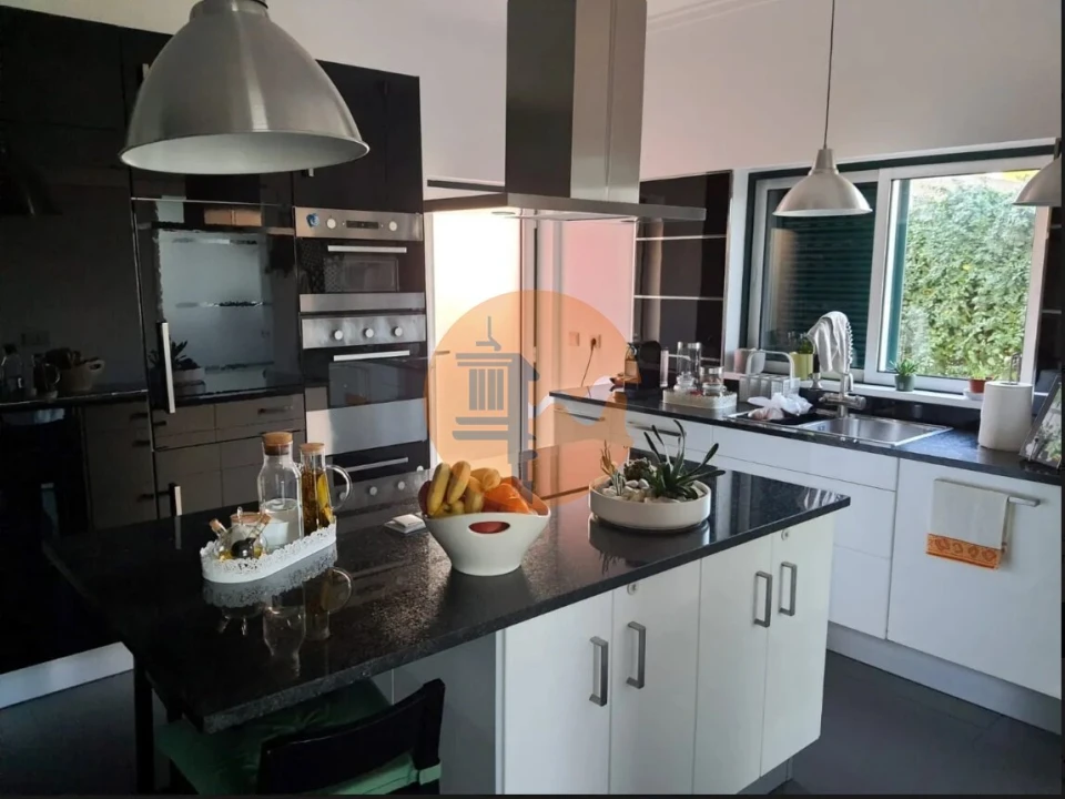 Moradia T4 para Venda em Azinhal Foto 15