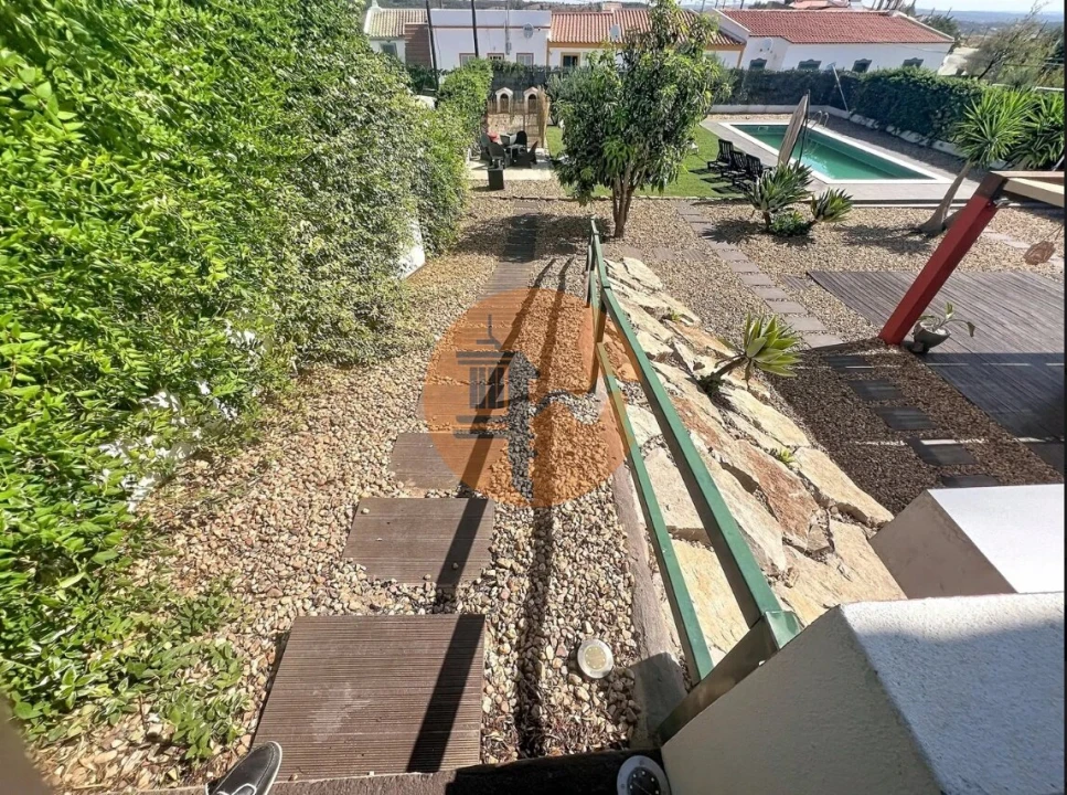Moradia T4 para Venda em Azinhal Foto 29