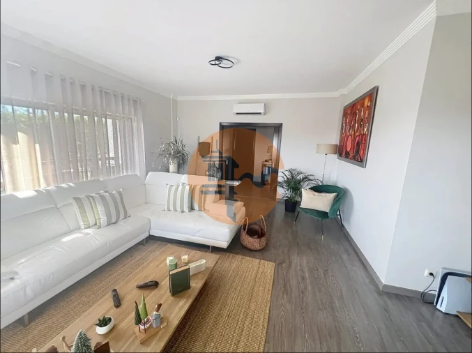 Moradia T4 para Venda em Azinhal Foto 23