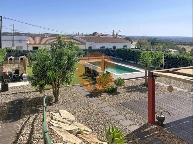 Moradia T4 para Venda em Azinhal Foto 31