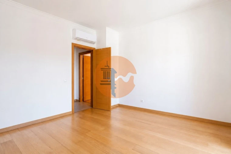 Apartamento T3 para Venda em Loule (São Clemente) Foto 18