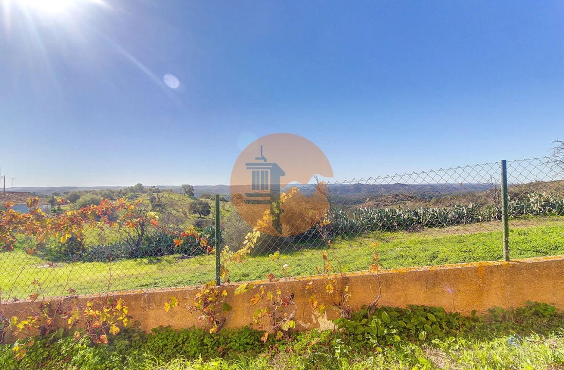 Moradia T3 para Venda em Martim Longo Foto 7