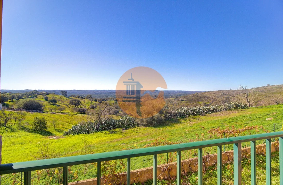 Moradia T3 para Venda em Martim Longo Foto 9