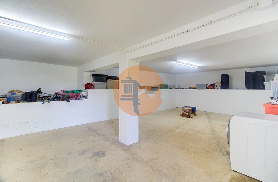 Moradia T3 para Venda em Martim Longo Foto 32