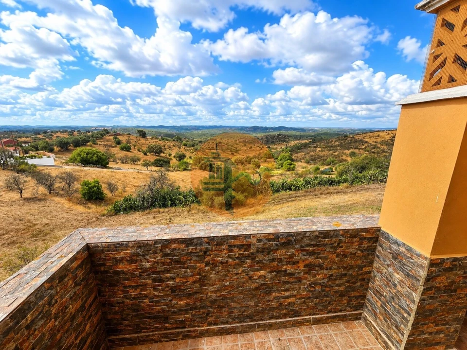 Moradia T3 para Venda em Martim Longo Foto 46