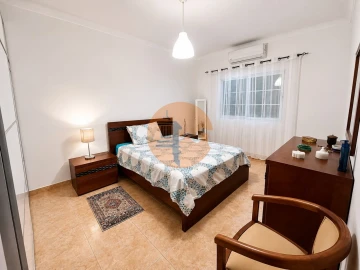 Moradia T3 para Venda em Martim Longo
