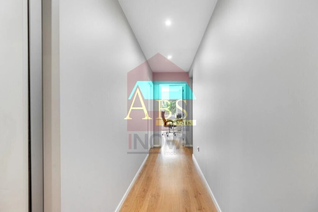 Apartamento T3 para Venda em Vila Verde e Barbudo Foto 9