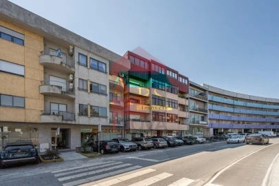 Apartamento T3 para Venda em Vila Verde e Barbudo