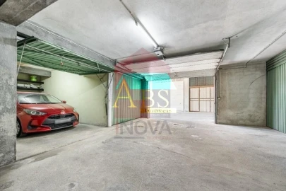 Apartamento T3 para Venda em Vila Verde e Barbudo