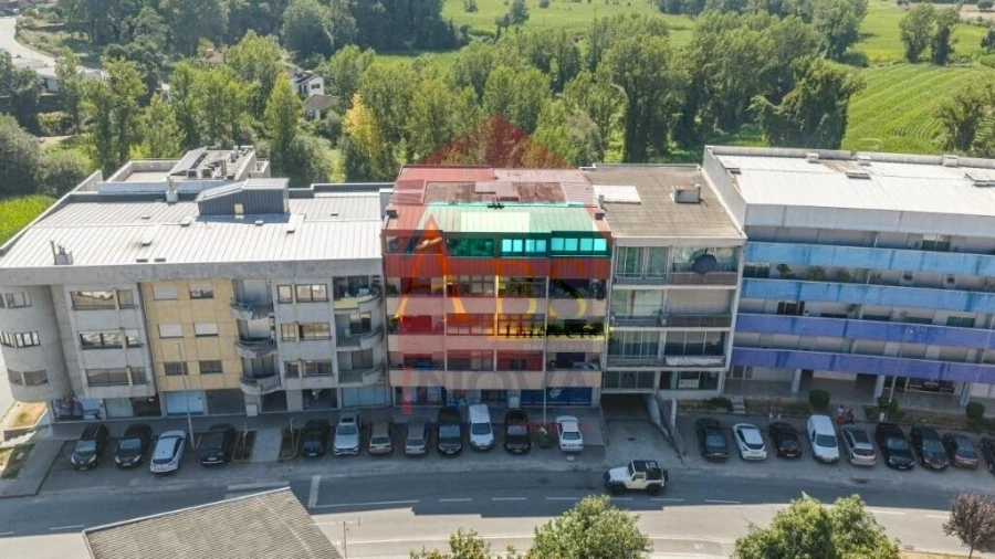 Apartamento T3 para Venda em Vila Verde e Barbudo Foto 25