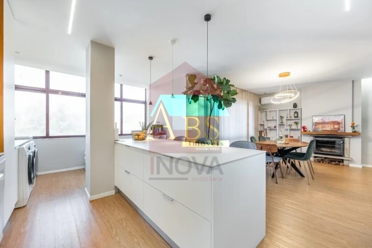 Apartamento T3 para Venda em Vila Verde e Barbudo Foto 4