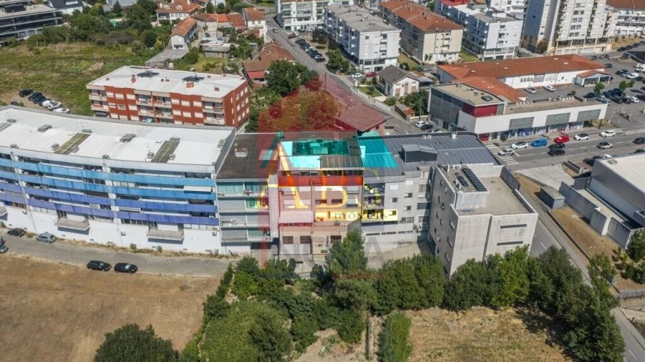 Apartamento T3 para Venda em Vila Verde e Barbudo Foto 26