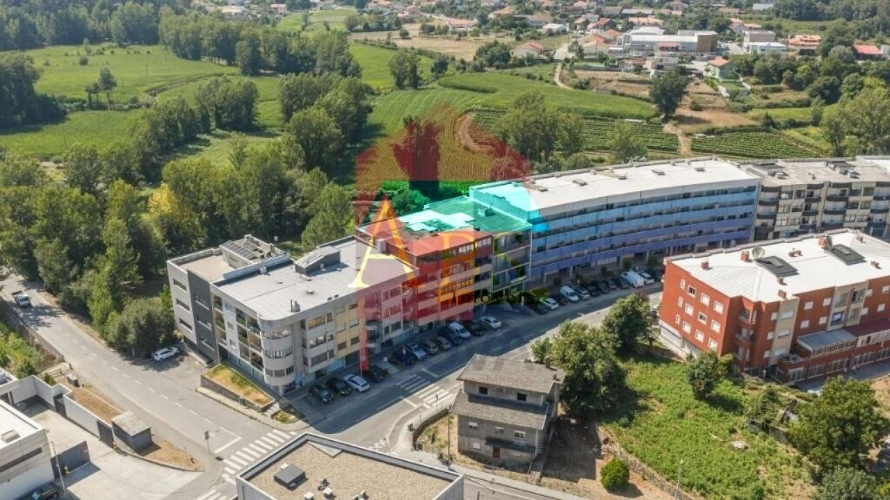 Apartamento T3 para Venda em Vila Verde e Barbudo Foto 22