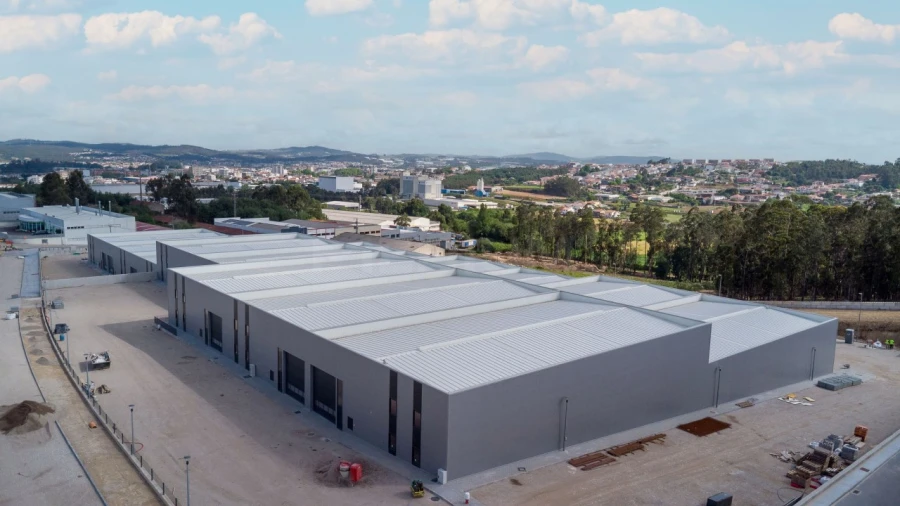 Armazém para Venda em Bougado (São Martinho e Santiago) Foto 15