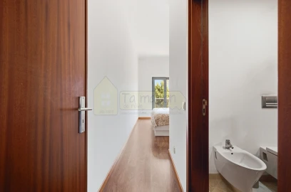 Apartamento T3 para Venda em Santa Barbara de Nexe