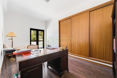 Apartamento T3 para Venda em Santa Barbara de Nexe