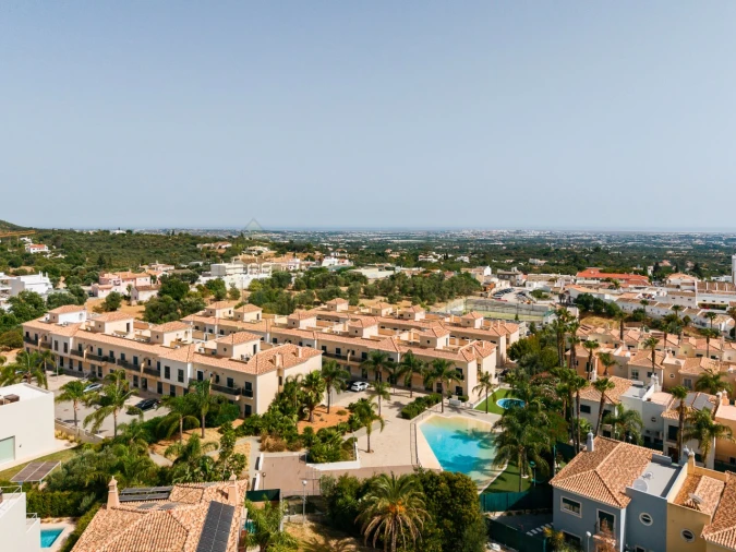 Apartamento T3 para Venda em Santa Barbara de Nexe Foto 41