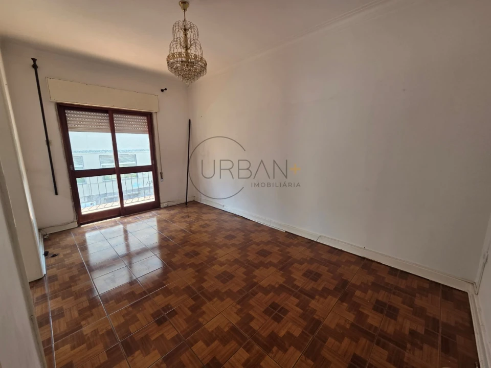 Apartamento T3 para Venda em Repeses e São Salvador Foto 5
