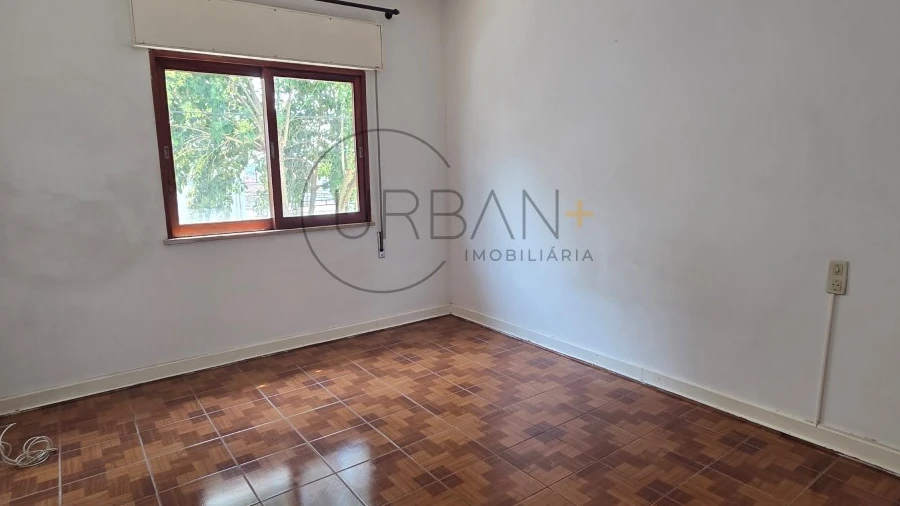 Apartamento T3 para Venda em Repeses e São Salvador