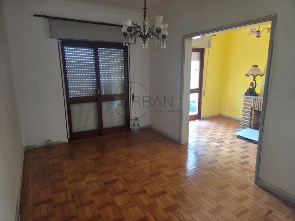 Apartamento T3 para Venda em Repeses e São Salvador Foto 4