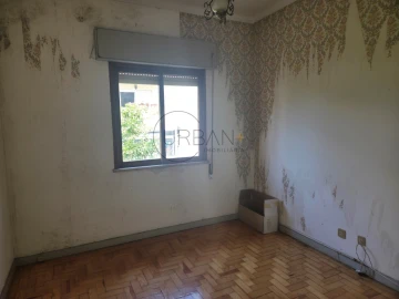 Apartamento T3 para Venda em Repeses e São Salvador