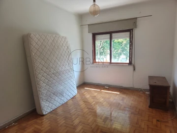 Apartamento T3 para Venda em Repeses e São Salvador