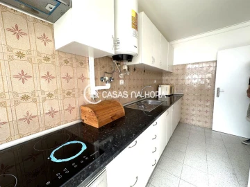 Apartamento T2 para Arrendamento em Seixal, Arrentela e Aldeia de Paio Pires