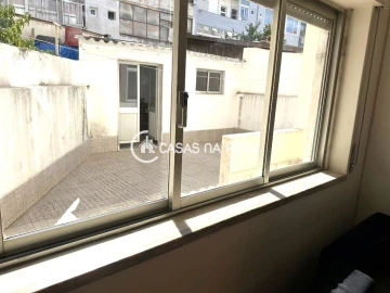 Apartamento T2 para Arrendamento em Seixal, Arrentela e Aldeia de Paio Pires