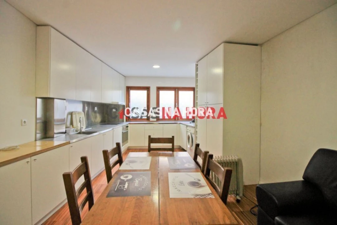 Apartamento T1 para Arrendamento em Cedofeita, Santo Ildefonso, Sé, Miragaia, São Nicolau e Vitória Foto 3