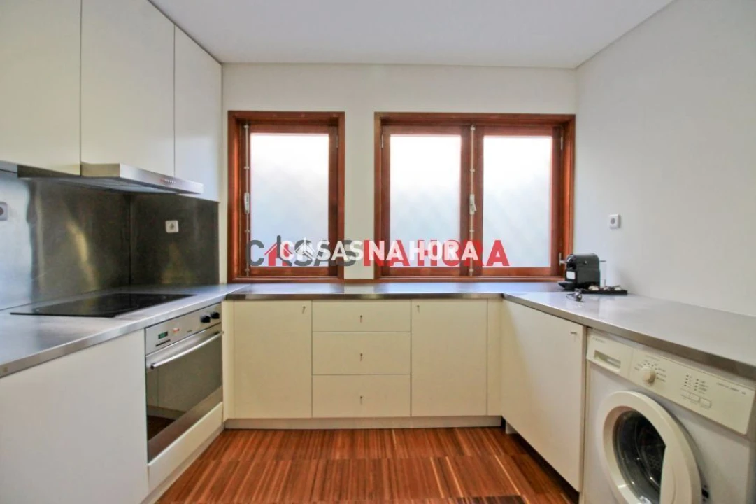 Apartamento T1 para Arrendamento em Cedofeita, Santo Ildefonso, Sé, Miragaia, São Nicolau e Vitória Foto 8