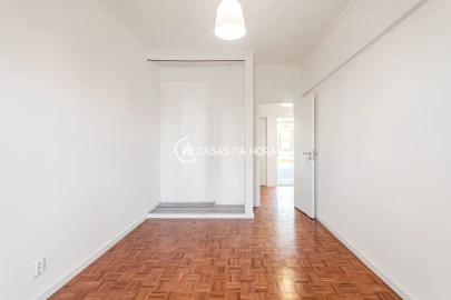 Apartamento T2 para Venda em Alfragide