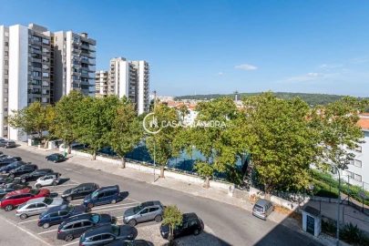 Apartamento T2 para Venda em Alfragide