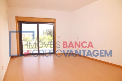 Apartamento T4 para Venda em Pinhal Novo